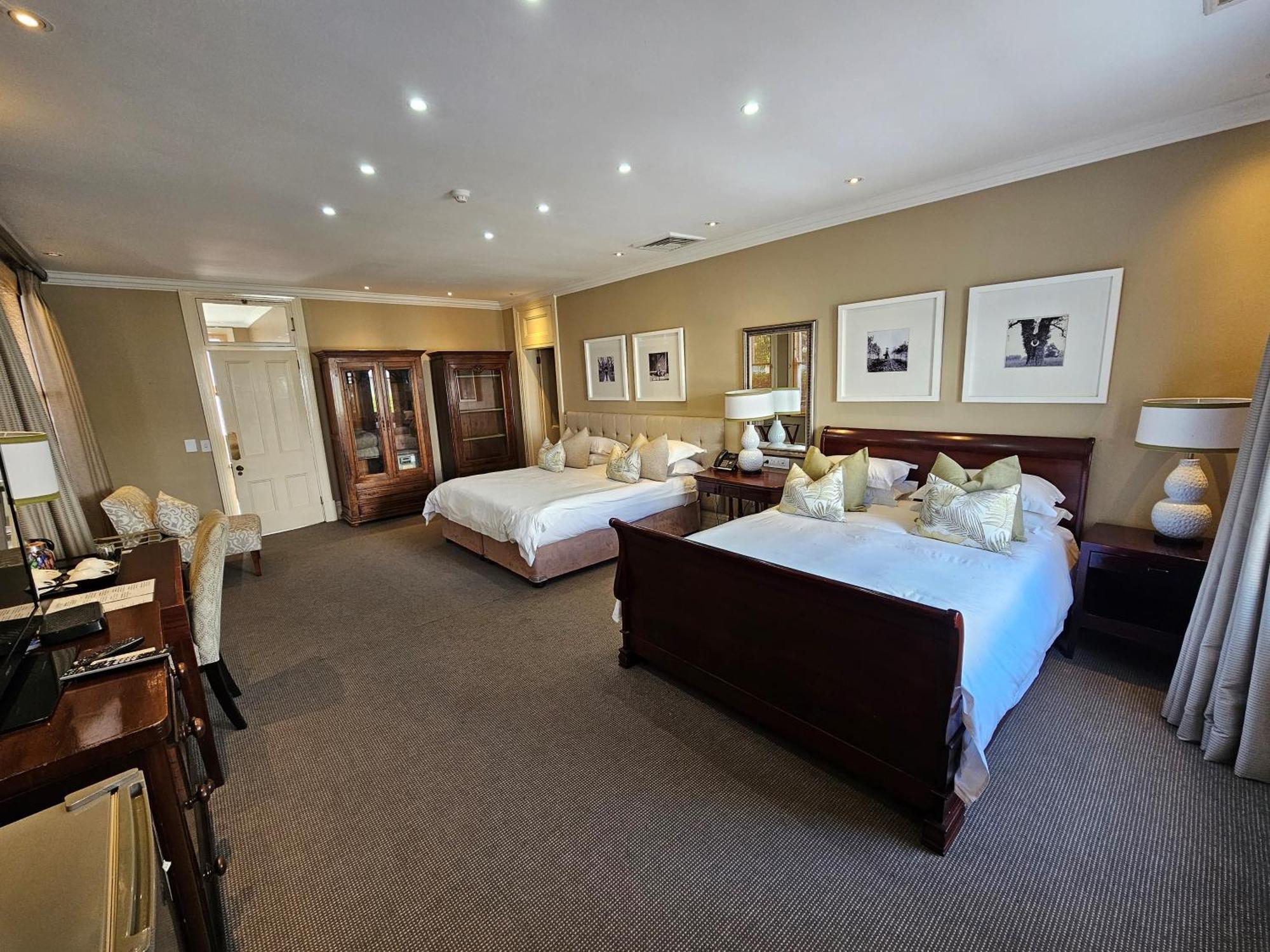 Quarters Hotel Ντούρμπαν Εξωτερικό φωτογραφία